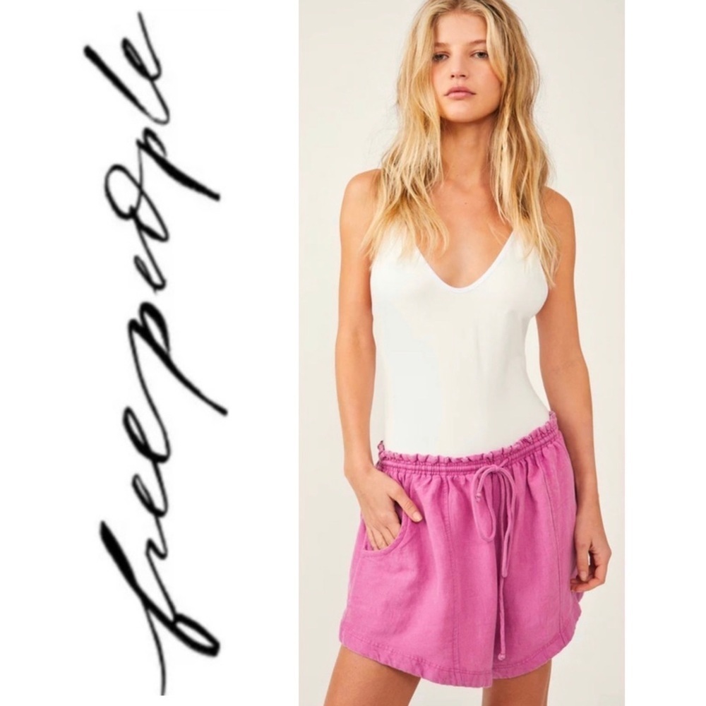 💫 FREE PEOPLE Mirella Cinched Short In Pink Plum NWT